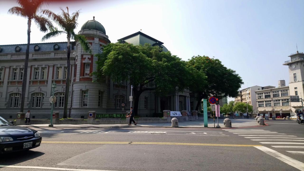 Jia Inn Tainan Exterior photo