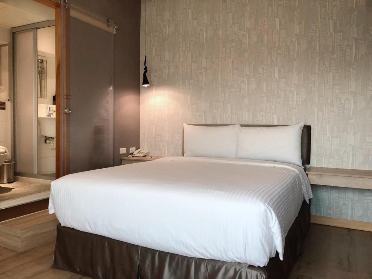 Jia Inn Tainan Exterior photo